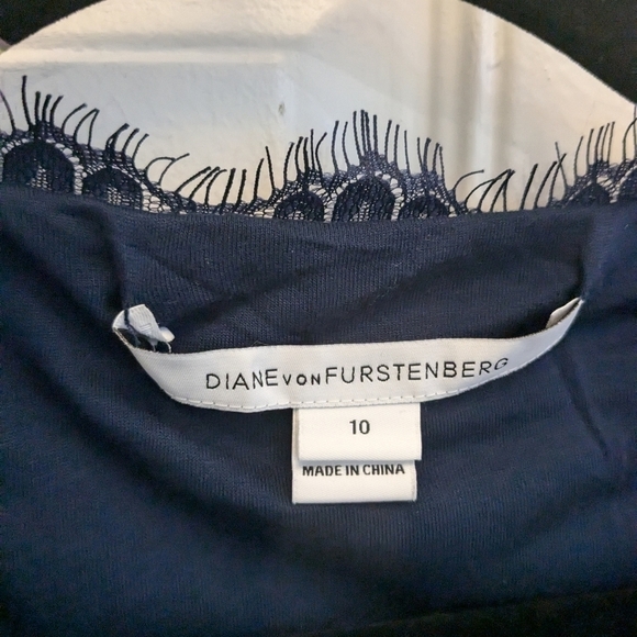 Diane Von Furstenberg Julianna Wrap Dress - Picture 4 of 6